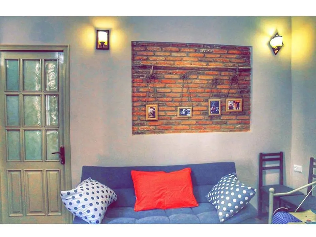 Old Castle Apartment Tbilisi